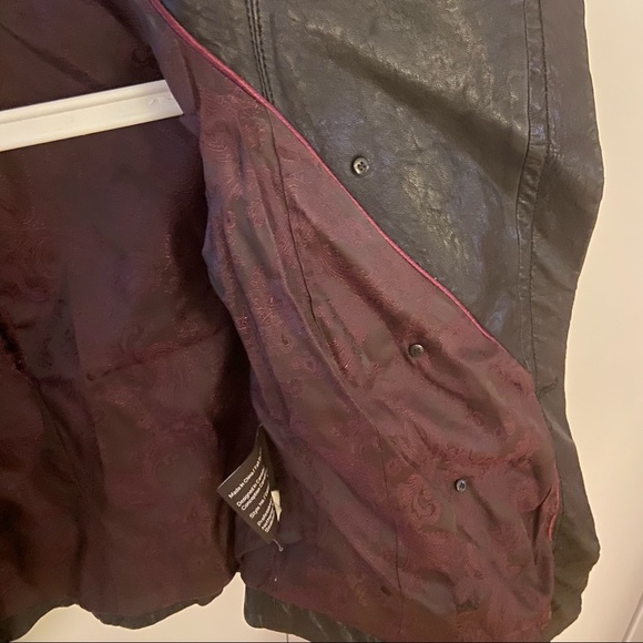 Genuine Leather Danier Leather jacket - Picture 7 of 9